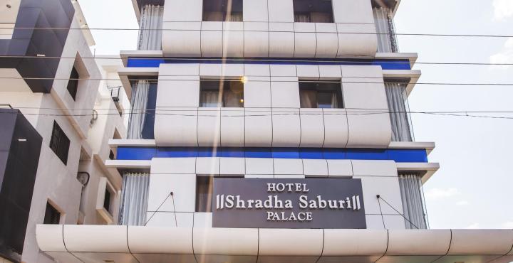 Hotel Shradha Saburi Palace